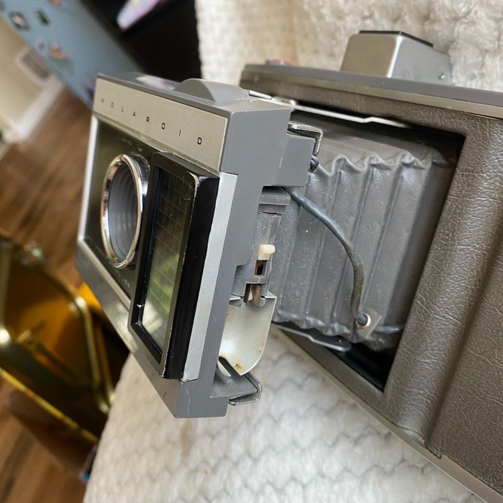 Polaroid land camera j66